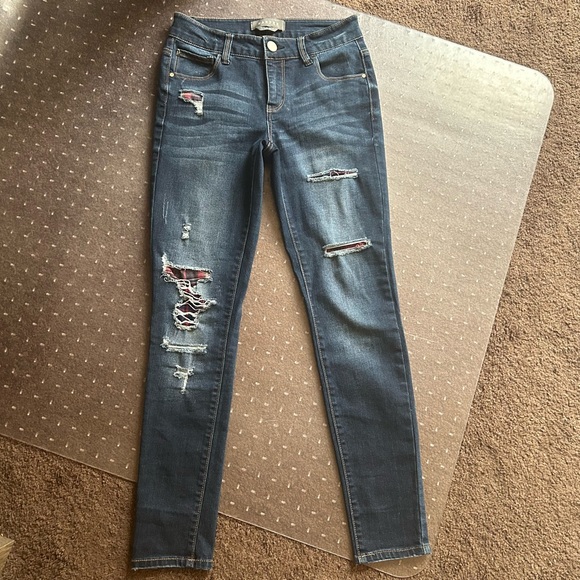 Francesca’s | Harper | Skinny Jeans - Picture 11 of 15